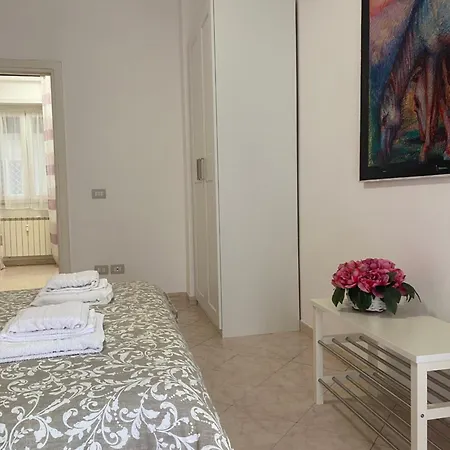 Casa Vacanze Marzia *